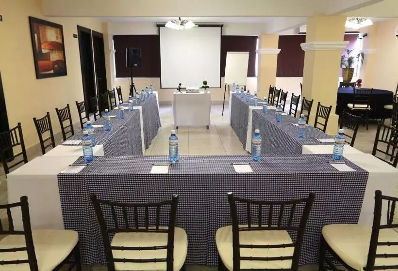 Fotos del hotel Del Carmen, En El Centro De Tuxtla Gutiérrez:  11