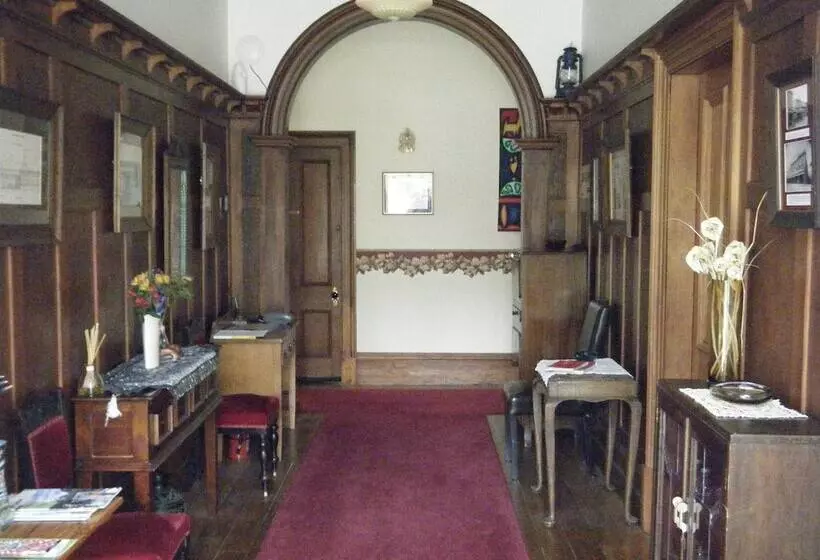 Fotos del hotel Collingwood Manor:  2