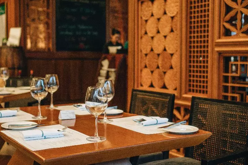 Intercontinental Residences Saigon, An Ihg