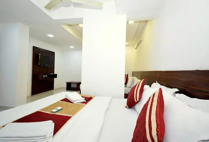 Fotos del hotel Anupam, Paldi:  13