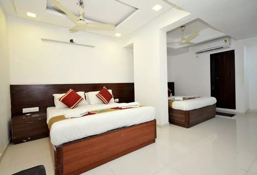 Fotos del hotel Anupam, Paldi:  8