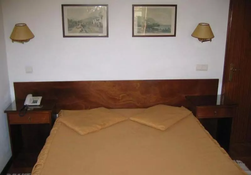 Fotos del hotel Guesthouse Vila Lusitania:  14