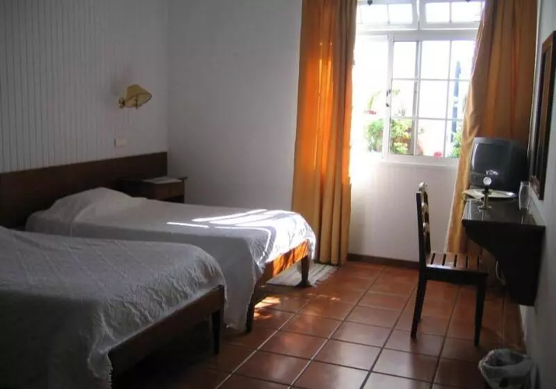 Fotos del hotel Guesthouse Vila Lusitania:  3