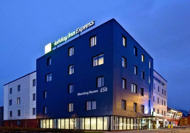 Fotos del hotel Holiday Inn Express Birmingham South A45, An Ihg:  9
