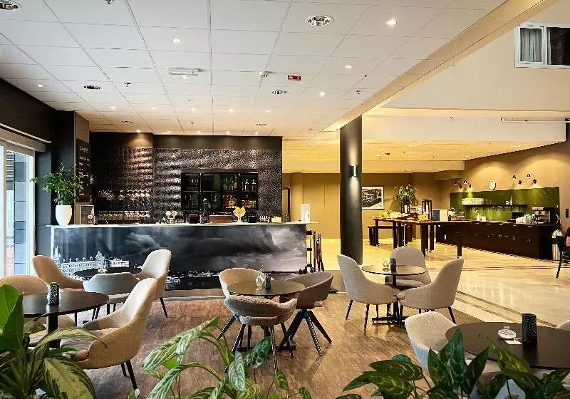 Fotos del hotel Järva Park:  11