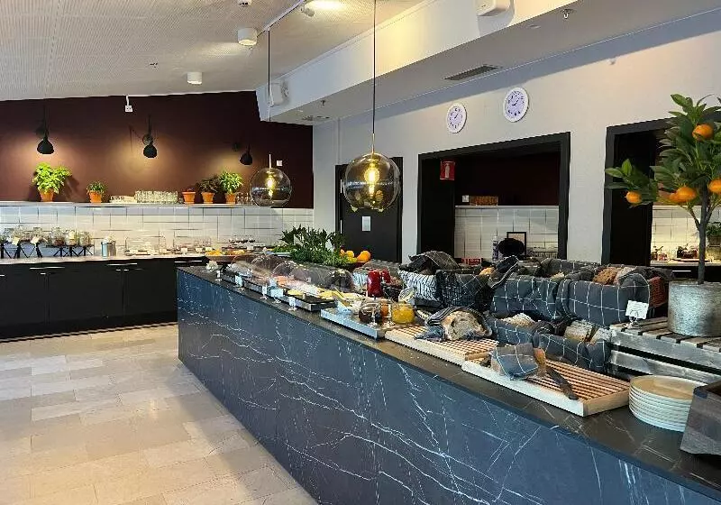 Fotos del hotel Järva Park:  22