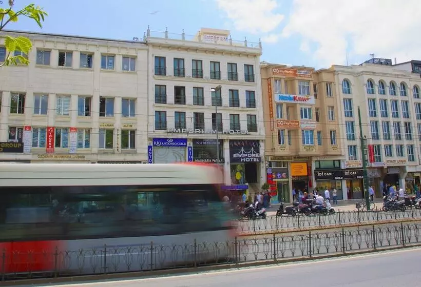 Fotos del hotel Emporium:  16