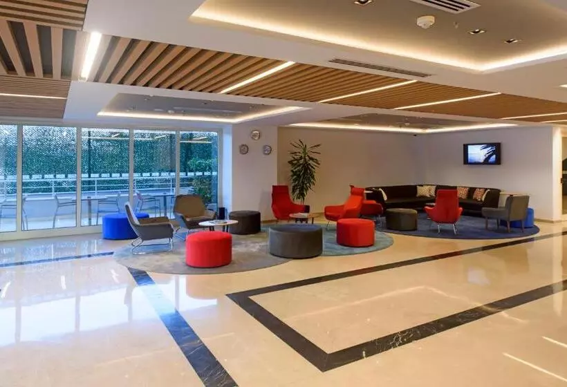 Fotos del hotel Holiday Inn Express Istanbulaltunizade, An Ihg:  2