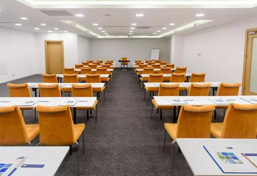 Fotos del hotel Holiday Inn Express Istanbulaltunizade, An Ihg:  23