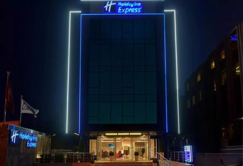 Fotos del hotel Holiday Inn Express Istanbulaltunizade, An Ihg:  21