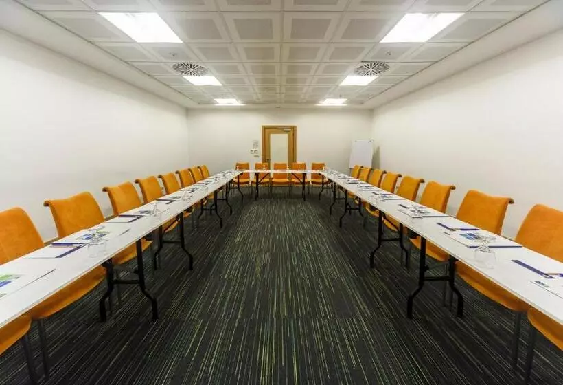 Fotos del hotel Holiday Inn Express Istanbulaltunizade, An Ihg:  25