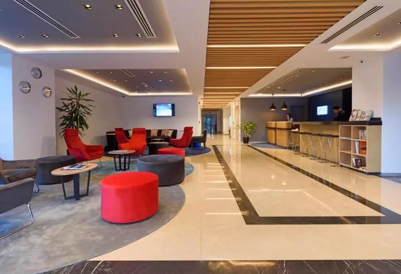 Fotos del hotel Holiday Inn Express Istanbulaltunizade, An Ihg:  12