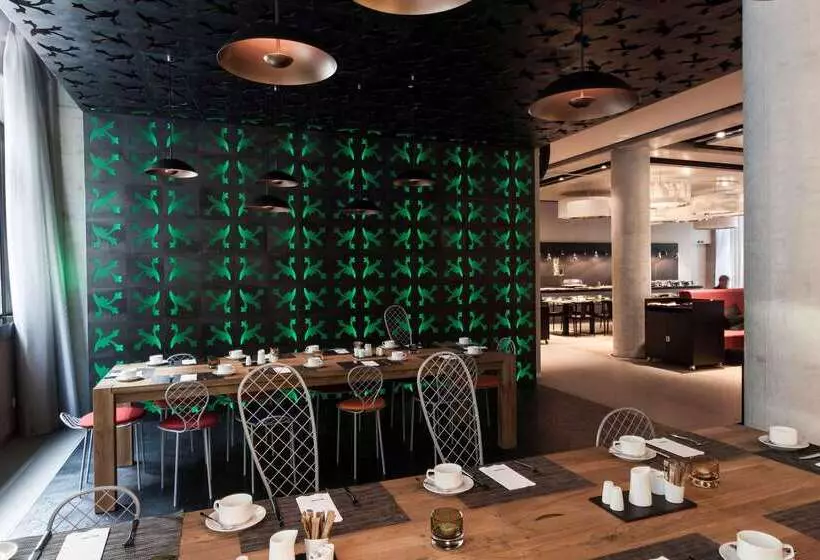 Fotos del hotel Barceló Hamburg:  27