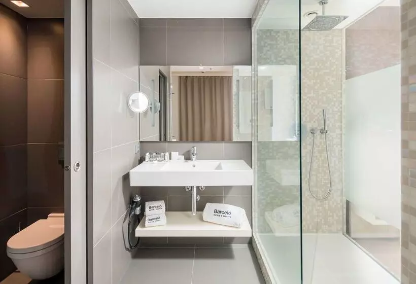 Fotos del hotel Barceló Hamburg:  46