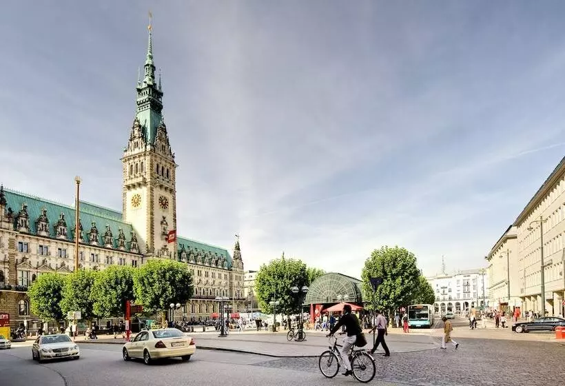 Fotos del hotel Barceló Hamburg:  76