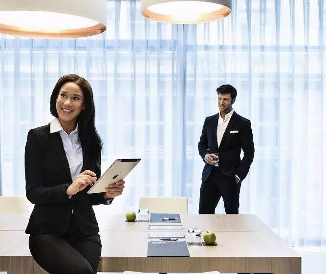 Fotos del hotel Barceló Hamburg:  51