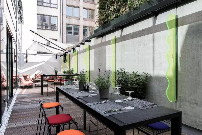 Fotos del hotel Barceló Hamburg:  34