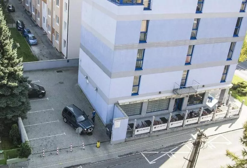 Fotos del hotel Blue Bratislava:  6