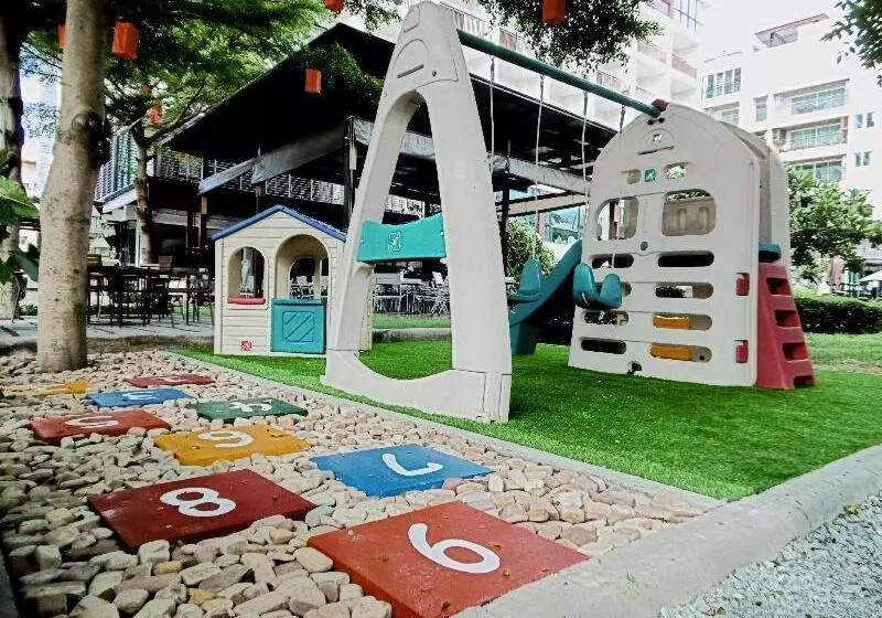 Fotos del hotel Fifth Jomtien Pattaya:  8