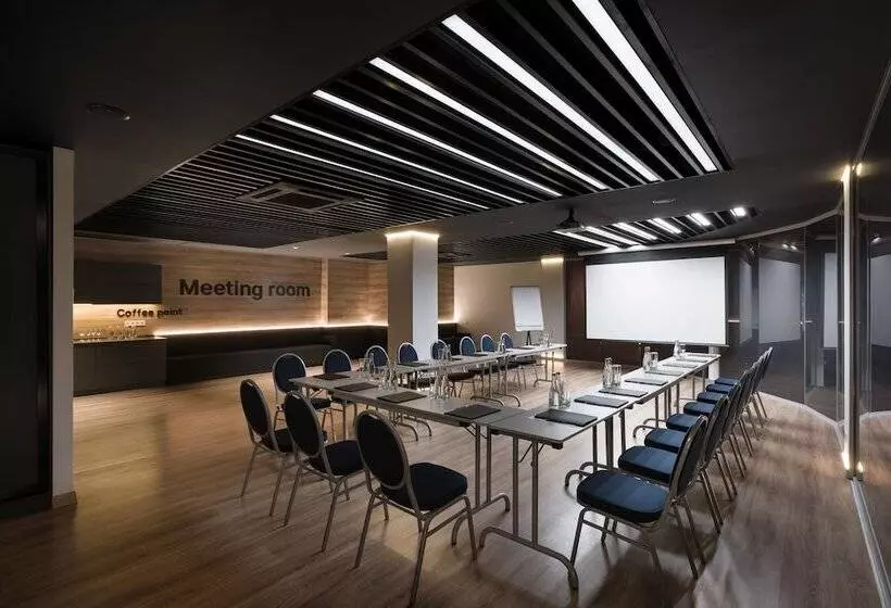 Fotos del hotel Onovo Dendra:  5