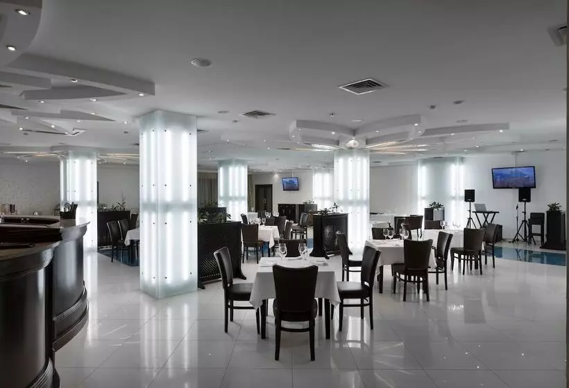 Fotos del hotel Onovo Dendra:  3