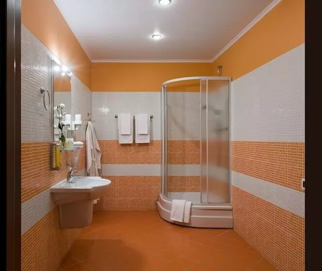 Fotos del hotel Onovo Dendra:  15