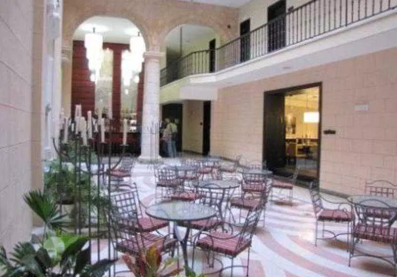 Fotos del hotel Palacio del Marques de San Felipe y Santiago de Bejucal:  6