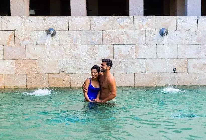 Fotos del hotel Paradisus La Perla - Adults Only:  2