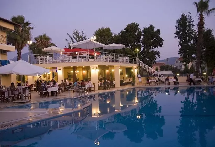 Fotos del hotel Sevi Classic:  25