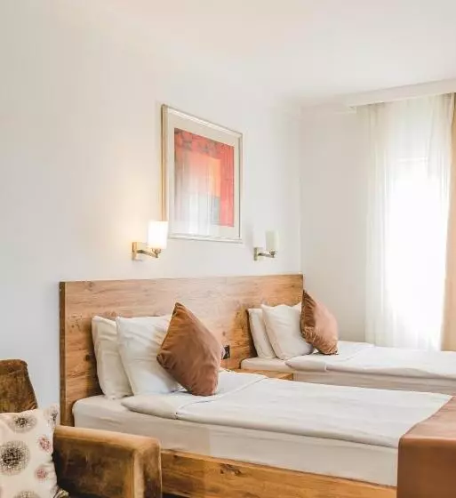 Fotos del hotel UPTOWN Büyük Anadolu Girne:  25