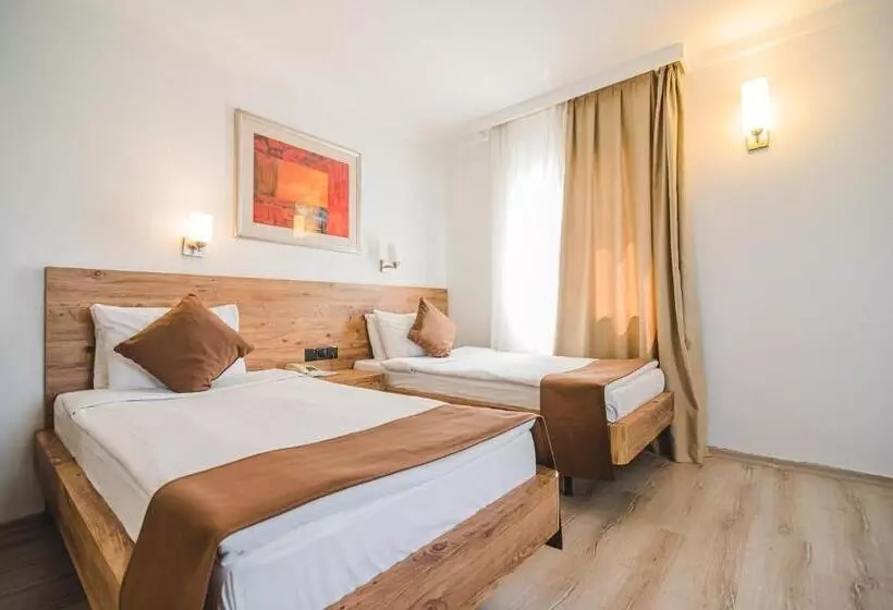 Fotos del hotel UPTOWN Büyük Anadolu Girne:  16