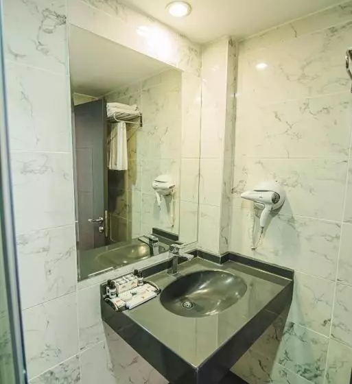 Fotos del hotel UPTOWN Büyük Anadolu Girne:  9