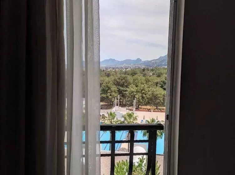 Fotos del hotel UPTOWN Büyük Anadolu Girne:  10