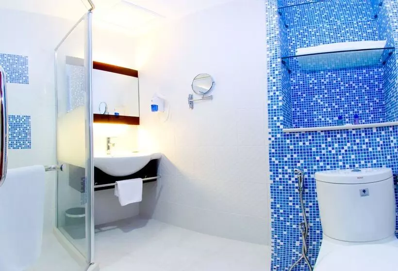 Fotos del hotel Celyn  City Mall:  12