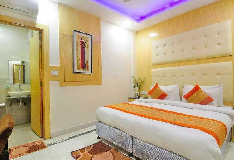 Fotos del hotel Check In Room Rk Ashram:  8