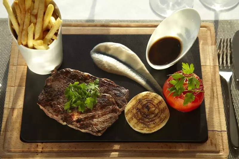 Fotos del hotel Cristal  Abu Dhabi:  15