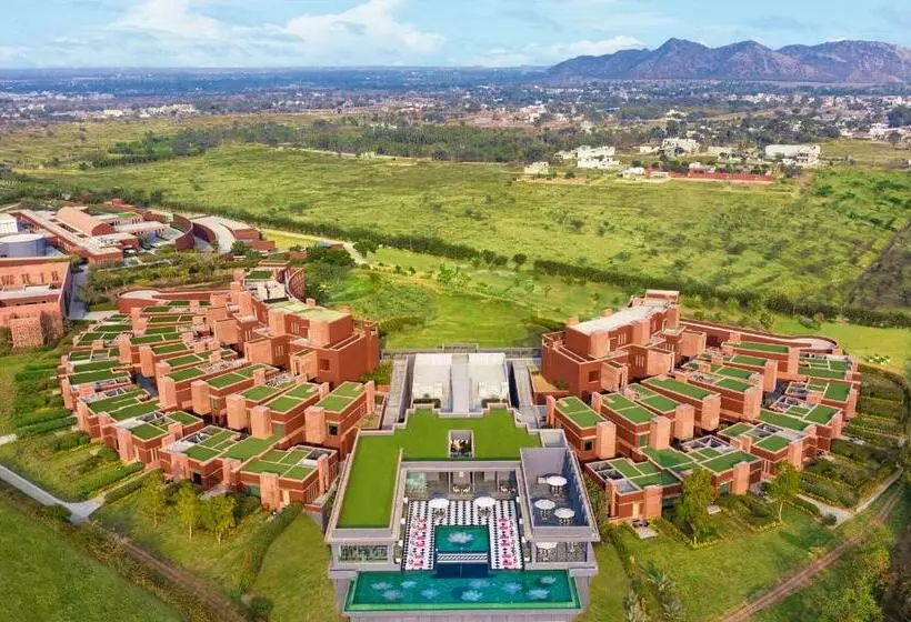 Fotos del hotel Devi Ratnihcl Seleqtions:  18