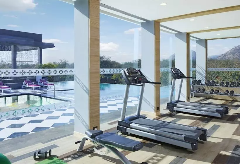 Fotos del hotel Devi Ratnihcl Seleqtions:  14