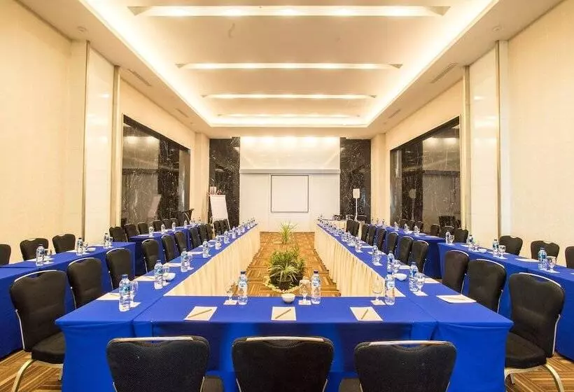 Fotos del hotel Merlynn Park:  4