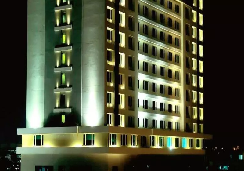 Fotos del hotel Radisson Hyderabad Hitec City:  13