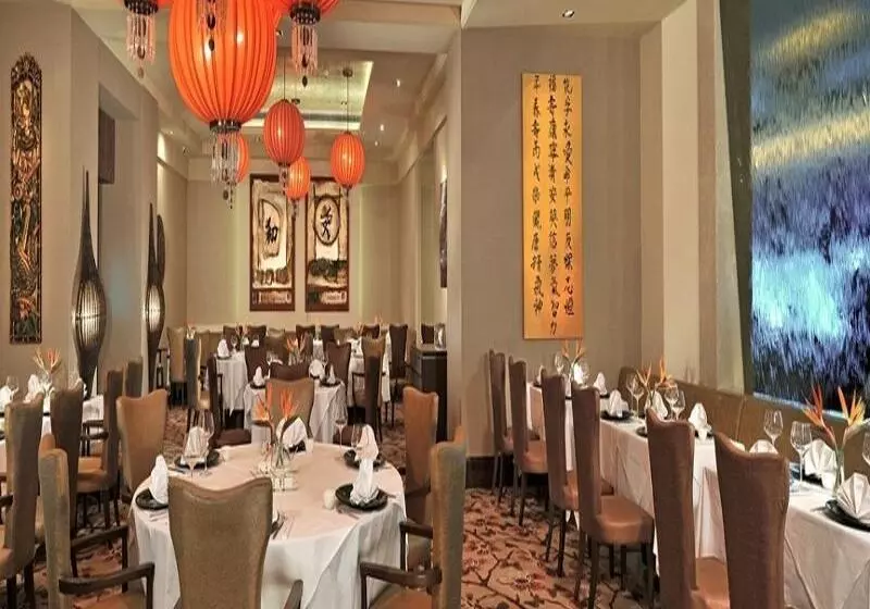 Fotos del hotel Radisson Hyderabad Hitec City:  4