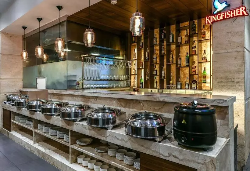 Fotos del hotel The Regale By Tunga:  6