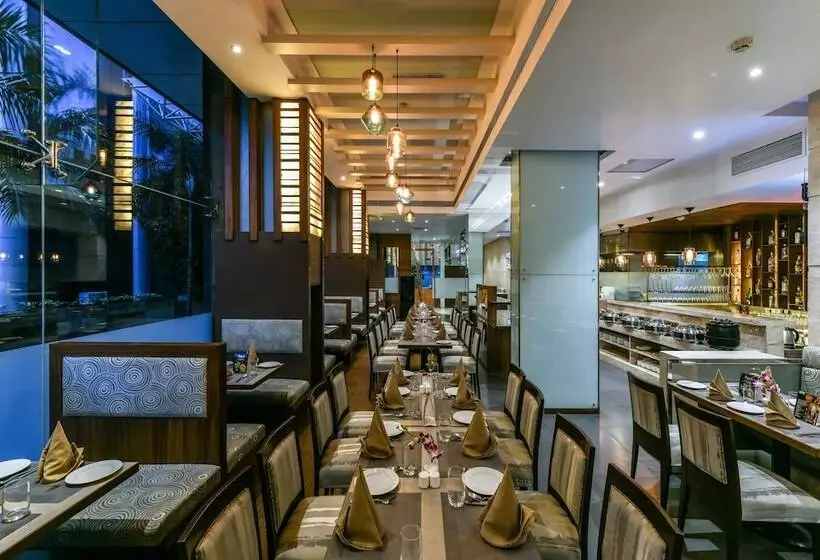 Fotos del hotel The Regale By Tunga:  5