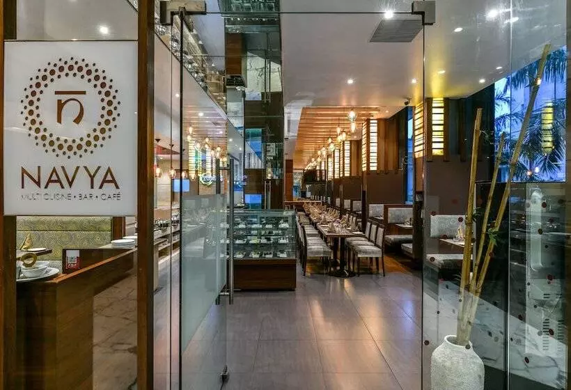 Fotos del hotel The Regale By Tunga:  21