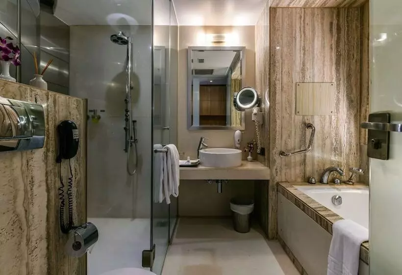 Fotos del hotel The Regale By Tunga:  23