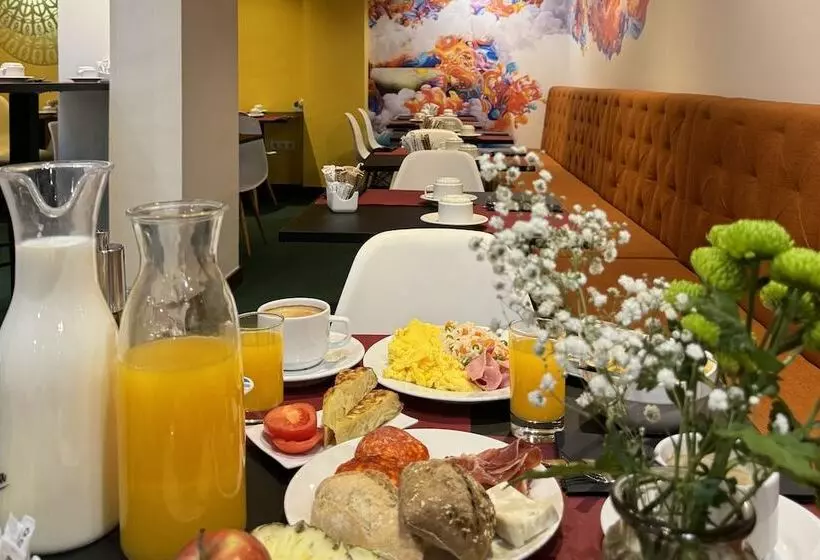 Fotos del hotel Marquis Urban:  48