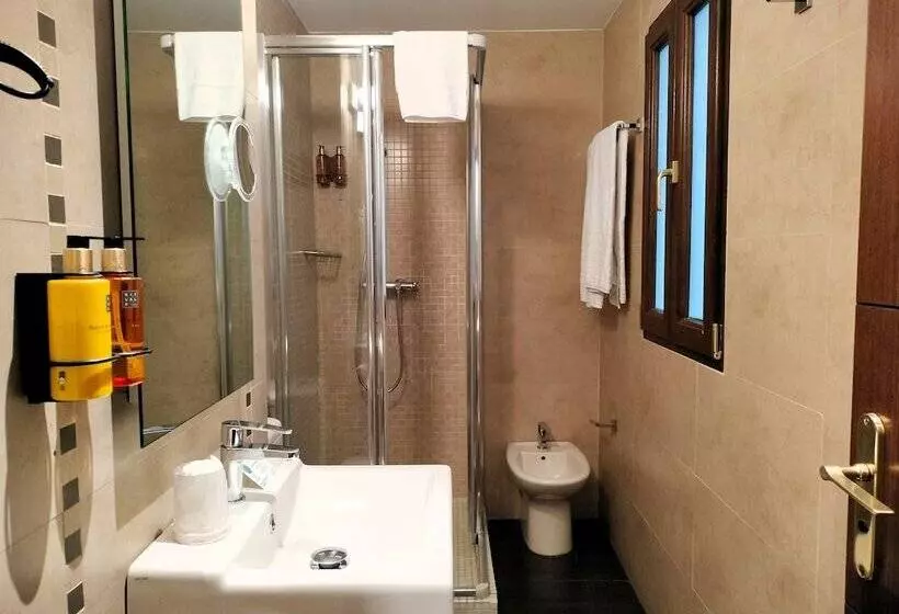 Fotos del hotel Marquis Urban:  9