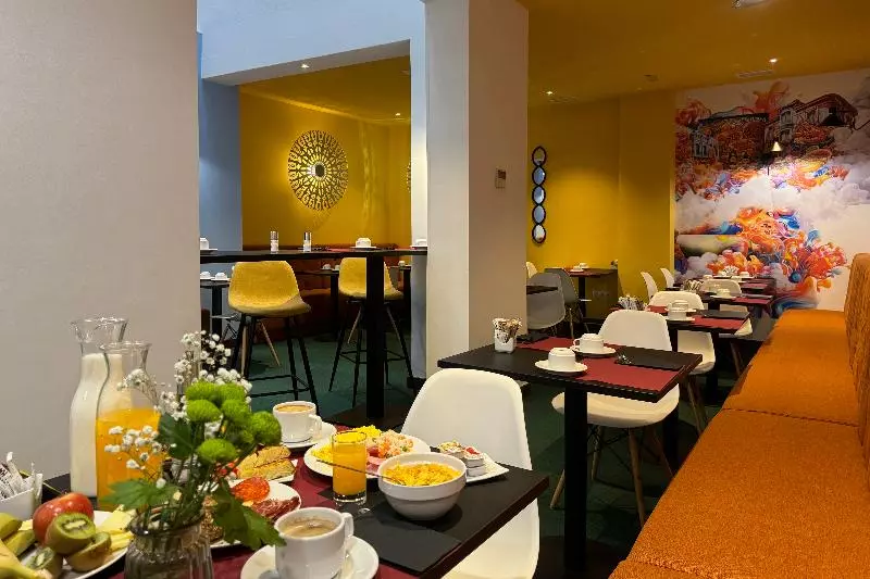 Fotos del hotel Marquis Urban:  23