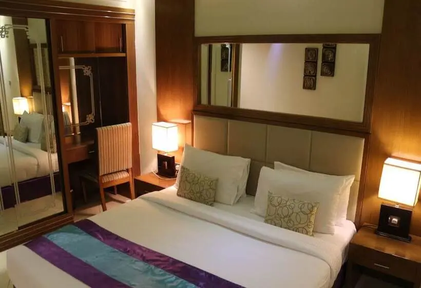 Fotos del hotel Pearl Executive  Apartments:  13