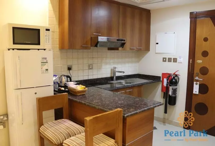 Fotos del hotel Pearl Executive  Apartments:  53